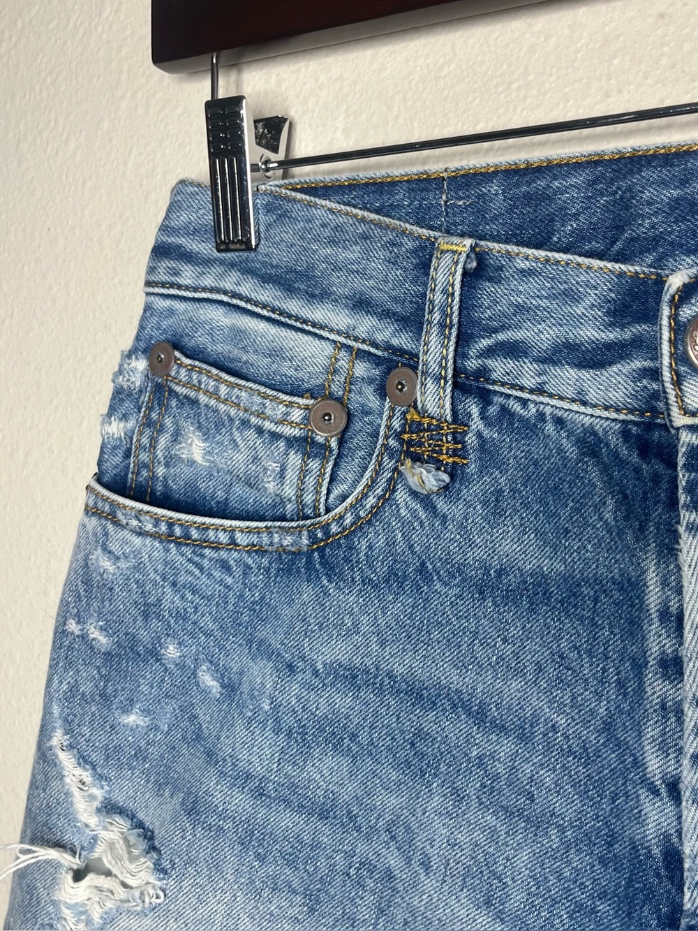 R13 Distressed Marky Drop Short in Bain Size 27 Streetwear Summer - Picture 6 of 13